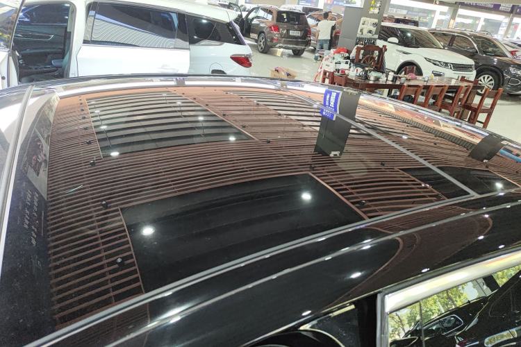 Used Mercedes-Benz E-Class 2022 E 260 L Roof