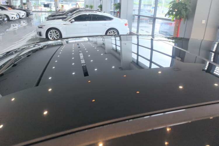 Used Mercedes-Benz E-Class 2022 Revised E 300 L Sporty and Stylish Edition Roof