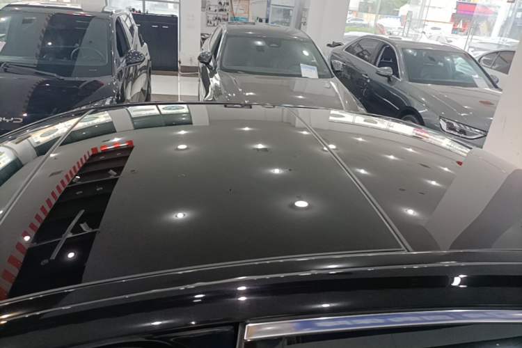 Used Mercedes-Benz E-Class 2022 E 300 L Stylish Model Roof