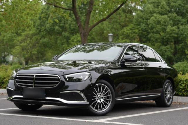 Used Mercedes-Benz E-Class 2022 Second Facelift E 260 L