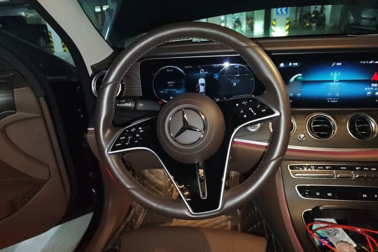 Used Mercedes-Benz E-Class 2022 Restyled E 260 L Sport Edition Steering Wheel