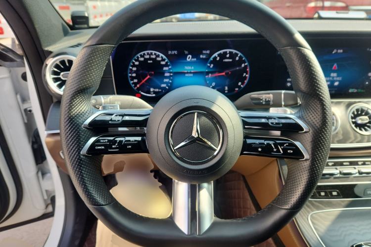Used Mercedes-Benz E-Class 2022 E 300 Stylish Sports Edition Steering Wheel
