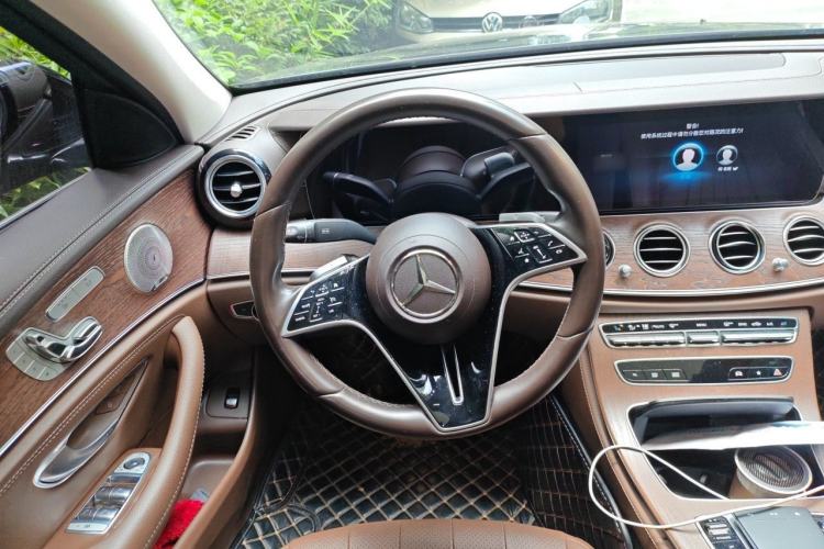 Used Mercedes-Benz E-Class 2022 E 300 L Luxury Model Steering Wheel