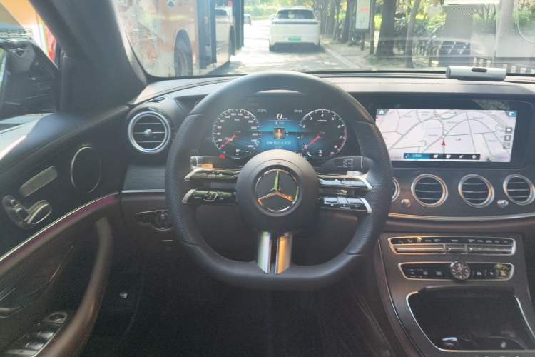 Used Mercedes-Benz E-Class 2022 Revised E 300 L Sporty and Stylish Edition Steering Wheel