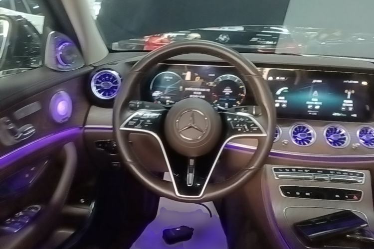 Used Mercedes-Benz E-Class 2022 E 300 L Luxury Model Steering Wheel