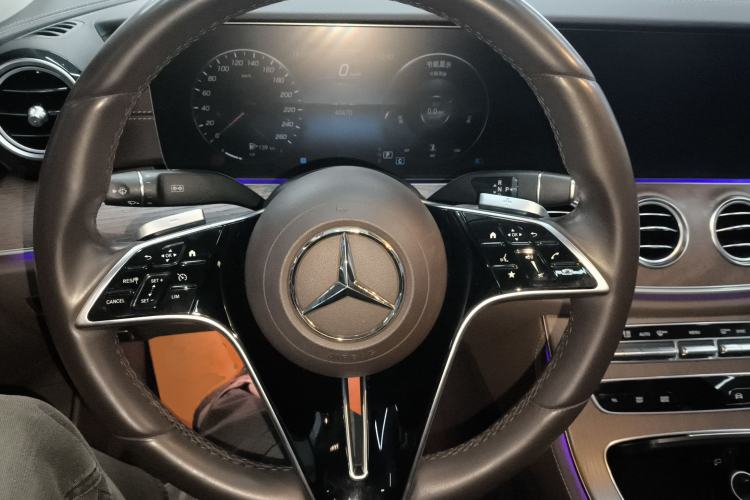 Used Mercedes-Benz E-Class 2022 Updated E 300 L Stylish Edition Steering Wheel