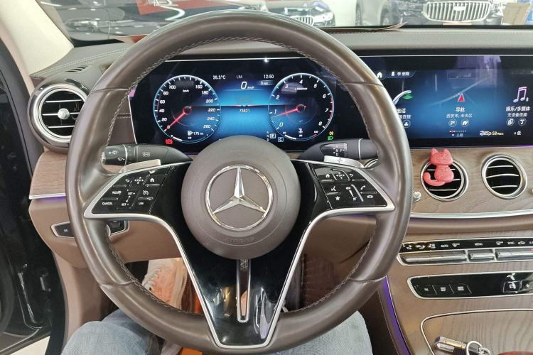 Used Mercedes-Benz E-Class 2022 Updated E 300 L Stylish Edition Steering Wheel