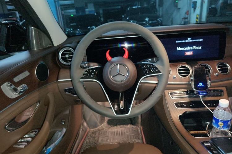 Used Mercedes-Benz E-Class 2022 Revised Version E 300 L Fashion Edition Steering Wheel