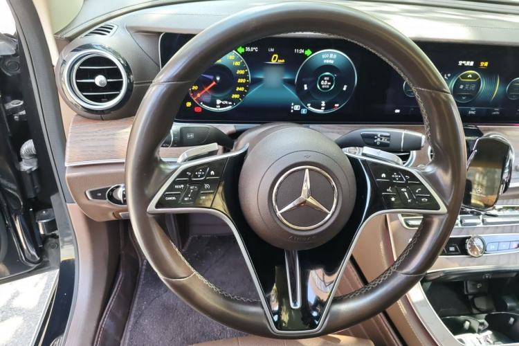 Used Mercedes-Benz E-Class 2022 Updated E 300 L Stylish Edition Steering Wheel
