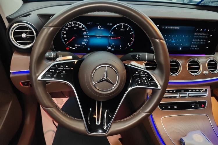 Used Mercedes-Benz E-Class 2022 Second Facelift E 300 L Luxury Edition Steering Wheel