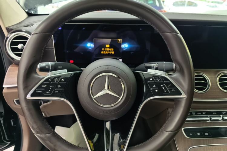 Used Mercedes-Benz E-Class 2022 E 260 L Steering Wheel