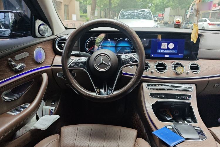 Used Mercedes-Benz E-Class 2022 E 260 L Steering Wheel