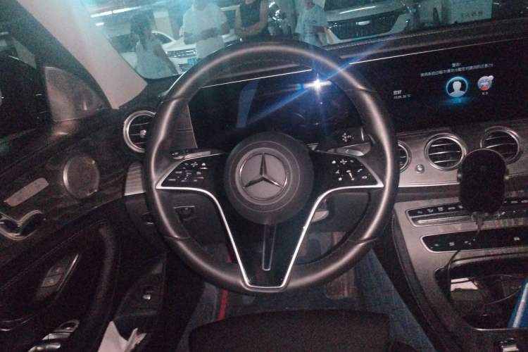 Used Mercedes-Benz E-Class 2022 Updated E 300 L Stylish Edition Steering Wheel