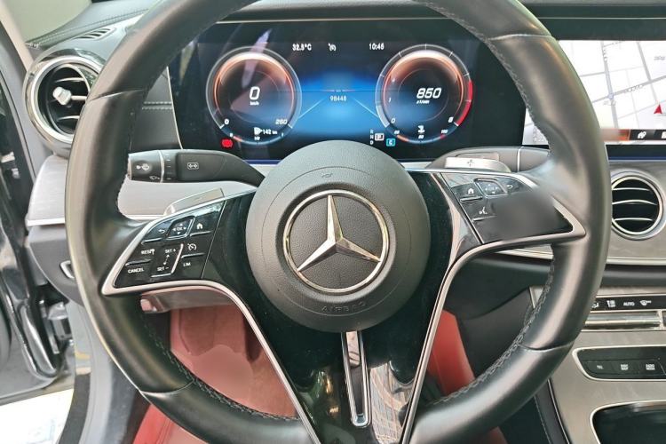 Used Mercedes-Benz E-Class 2022 E 300 L Luxury Model Steering Wheel