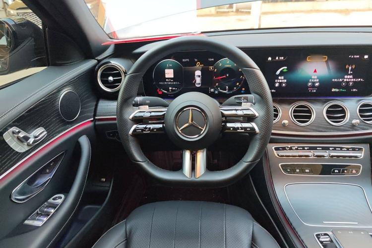 Used Mercedes-Benz E-Class 2022 E 260 Stylish Sports Edition Steering Wheel