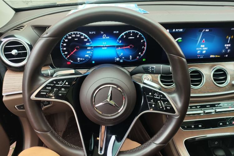 Used Mercedes-Benz E-Class 2022 Second Facelift E 260 L Steering Wheel