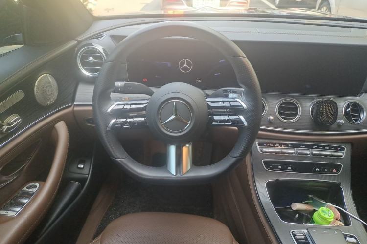 Used Mercedes-Benz E-Class 2022 E 300 L Sport Luxury Edition Steering Wheel