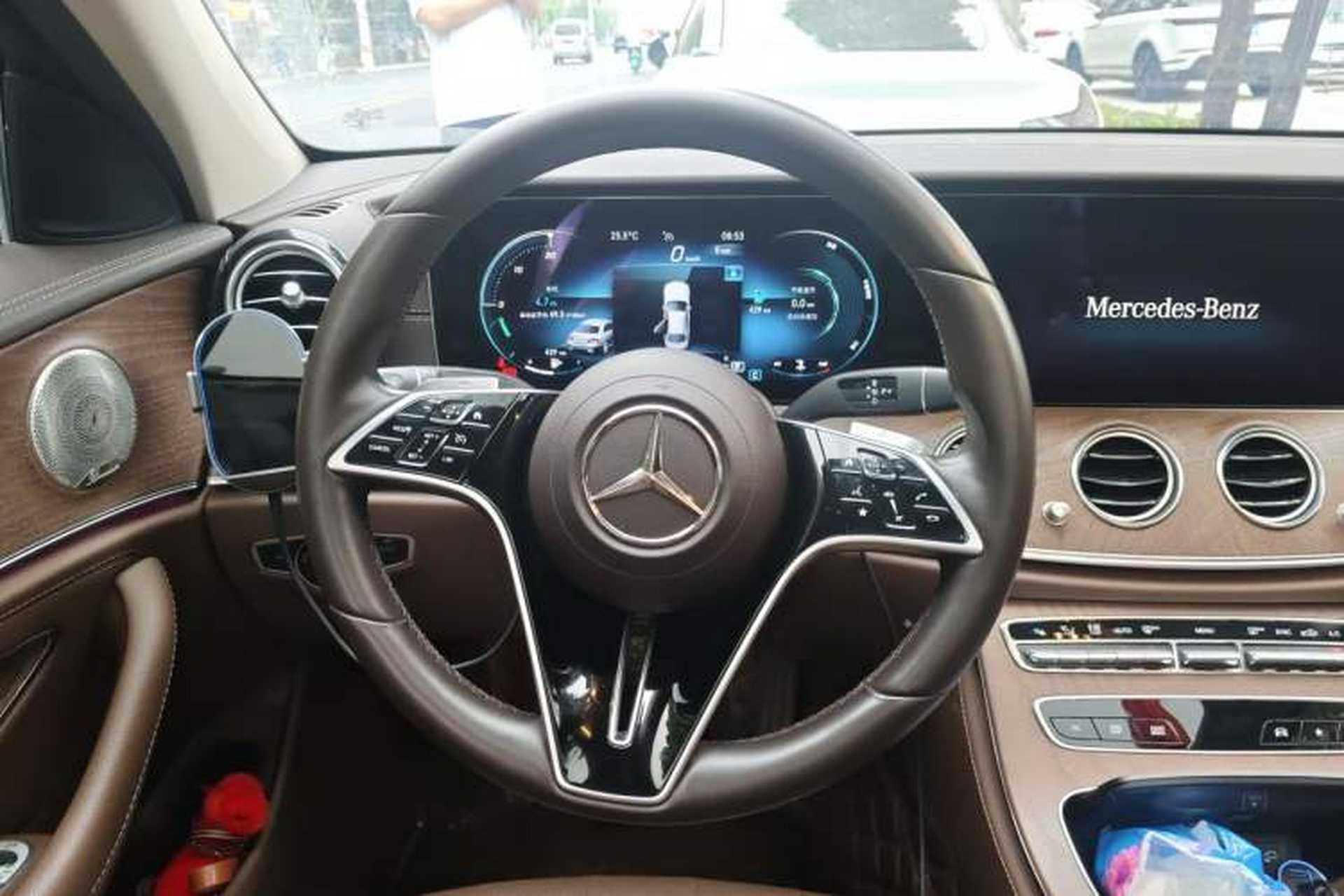 Used Mercedes-Benz E-Class 2022 E 300 L Luxury Model Steering Wheel