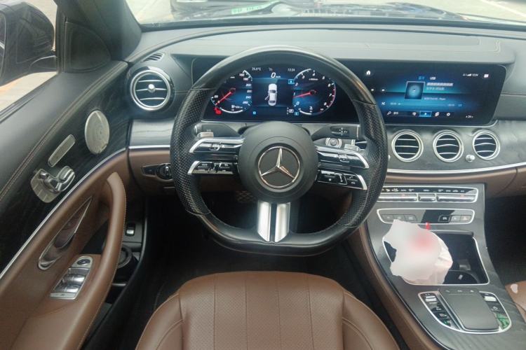 Used Mercedes-Benz E-Class 2022 E 300 Stylish Sports Edition Steering Wheel