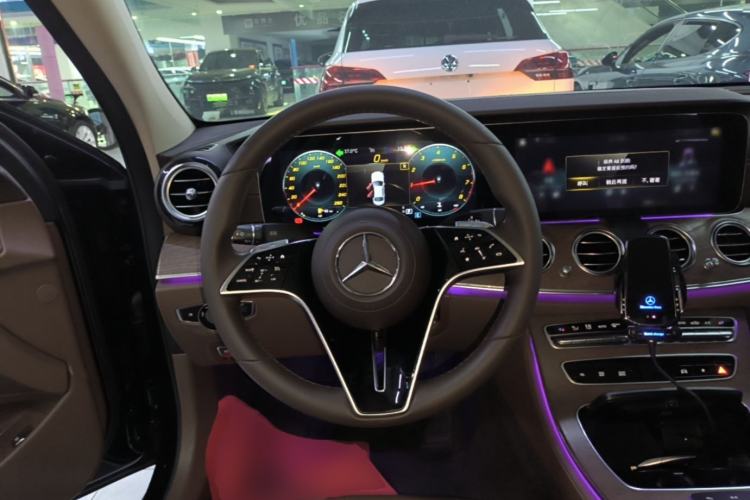 Used Mercedes-Benz E-Class 2022 E 260 L Steering Wheel
