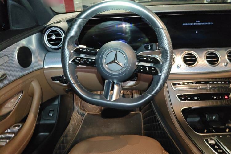 Used Mercedes-Benz E-Class 2022 Revised Version E 300 L Sporty and Stylish Edition Steering Wheel