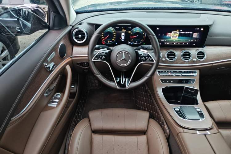 Used Mercedes-Benz E-Class 2022 E 260 L Steering Wheel