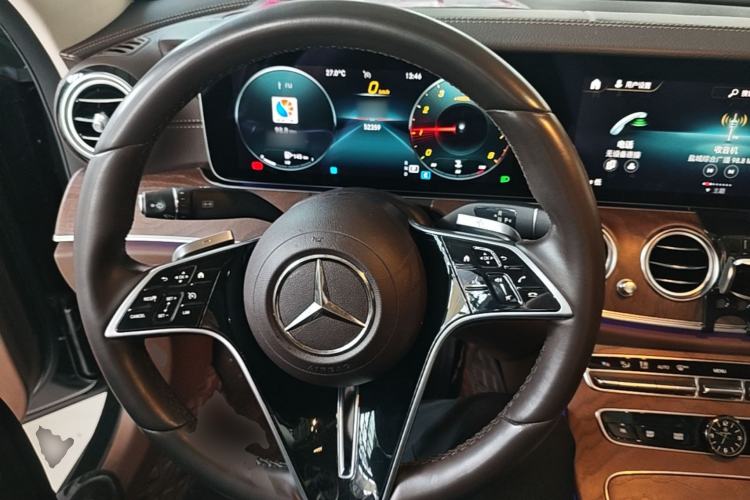Used Mercedes-Benz E-Class 2022 Second Facelift E 260 L Steering Wheel