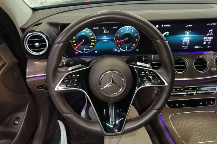 Used Mercedes-Benz E-Class 2022 Revised Version E 300 L Luxury Edition Steering Wheel
