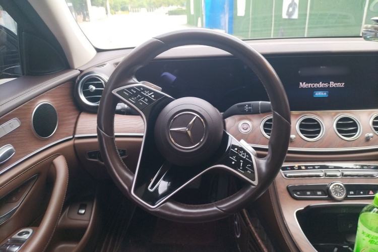 Used Mercedes-Benz E-Class 2022 Updated E 300 L Stylish Edition Steering Wheel