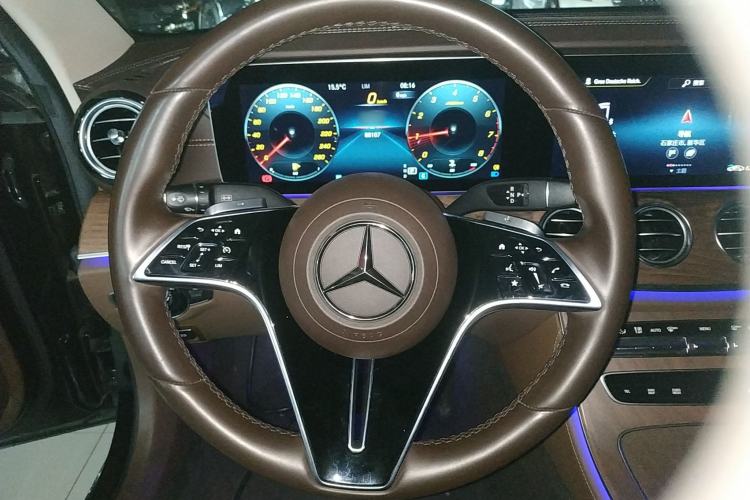 Used Mercedes-Benz E-Class 2022 E 300 L Luxury Model Steering Wheel