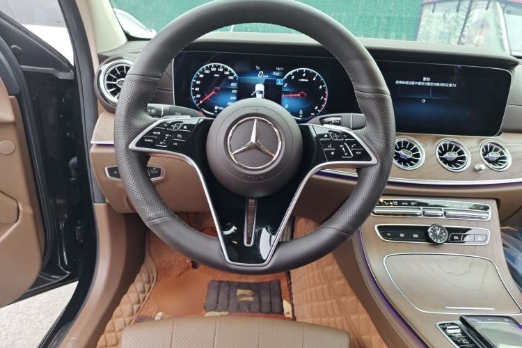 Used Mercedes-Benz E-Class 2022 E 260 L Steering Wheel