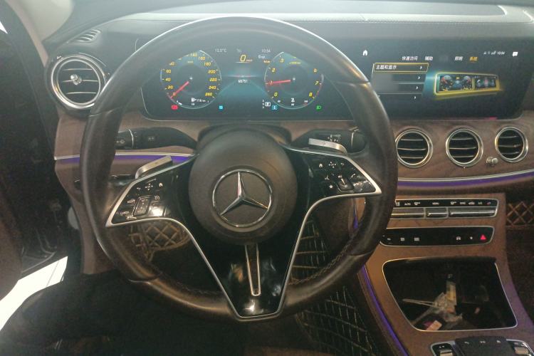 Used Mercedes-Benz E-Class 2022 Second Facelift E 260 L Steering Wheel