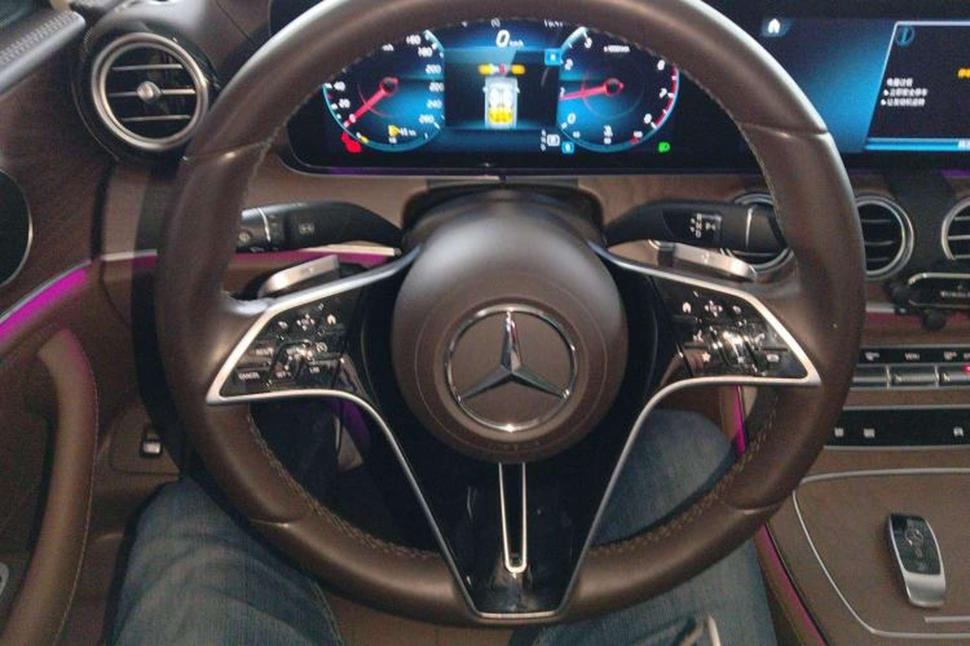 Used Mercedes-Benz E-Class 2022 E 300 L Stylish Model Steering Wheel