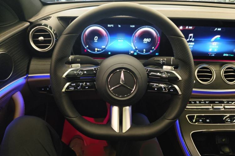 Used Mercedes-Benz E-Class 2022 Second Facelift E 260 L Sport Edition Steering Wheel