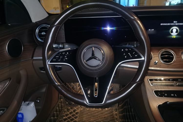 Used Mercedes-Benz E-Class 2022 E 260 L Steering Wheel