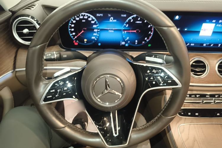 Used Mercedes-Benz E-Class 2022 E 300 L Stylish Model Steering Wheel