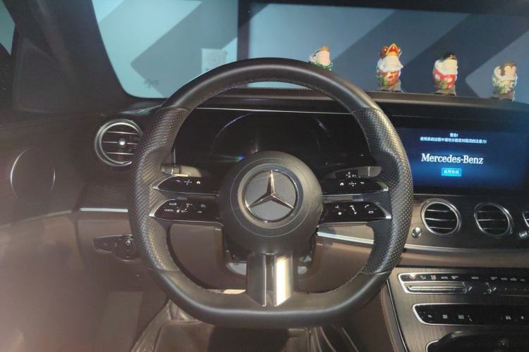 Used Mercedes-Benz E-Class 2022 Revised E 300 L Sporty and Stylish Edition Steering Wheel