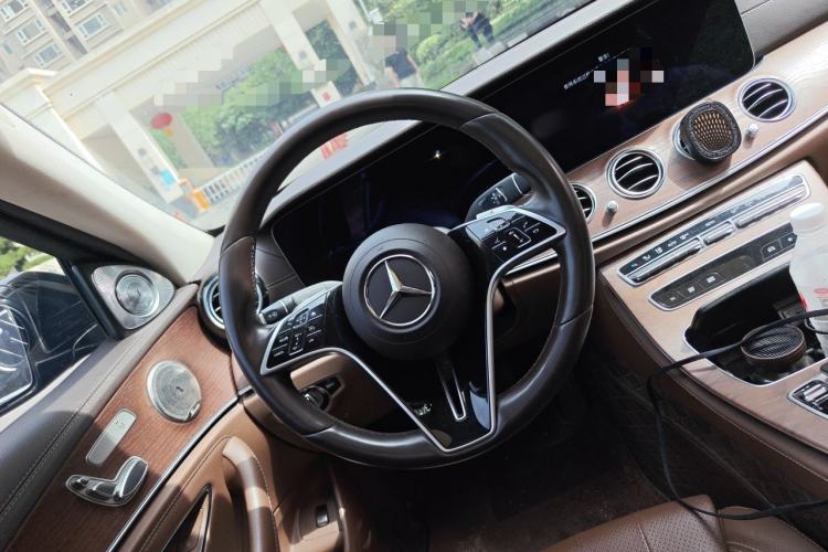 Used Mercedes-Benz E-Class 2022 Second Facelift E 260 L Steering Wheel