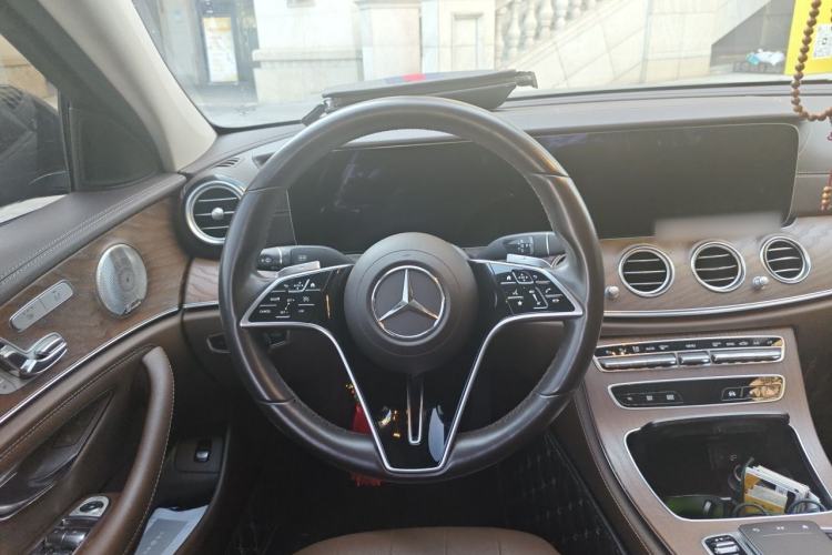 Used Mercedes-Benz E-Class 2022 E 300 L Luxury Model Steering Wheel
