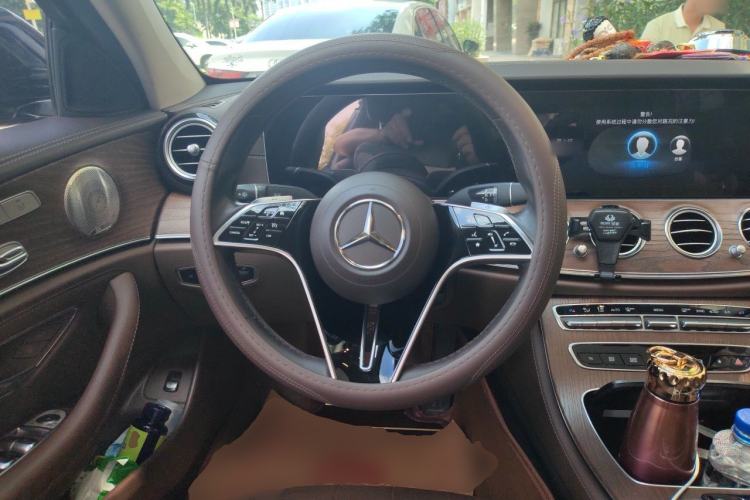 Used Mercedes-Benz E-Class 2022 E 300 Luxury Sport Edition Steering Wheel