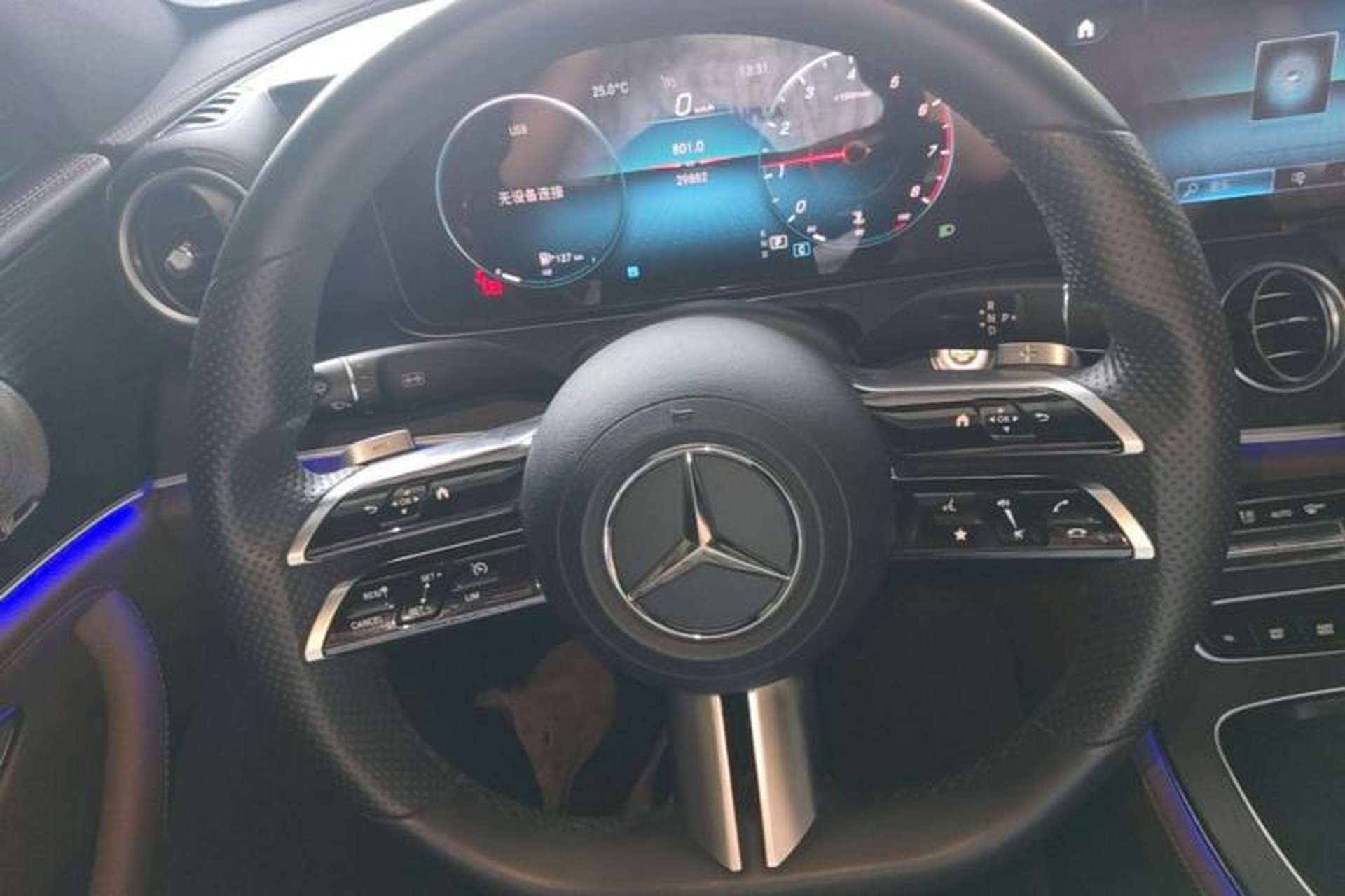 Used Mercedes-Benz E-Class 2022 Second Facelift E 300 L Sport Luxury Edition Steering Wheel