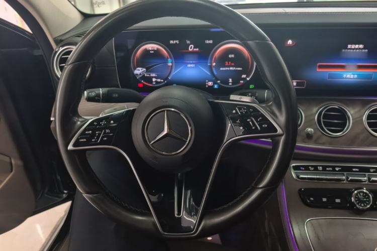 Used Mercedes-Benz E-Class 2022 Revised Version E 300 L Luxury Edition Steering Wheel