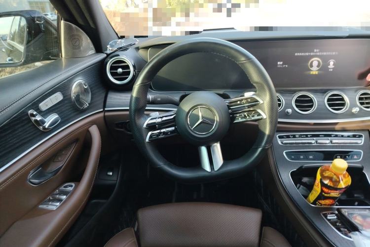 Used Mercedes-Benz E-Class 2022 Second Facelift E 260 L Sport Edition Steering Wheel
