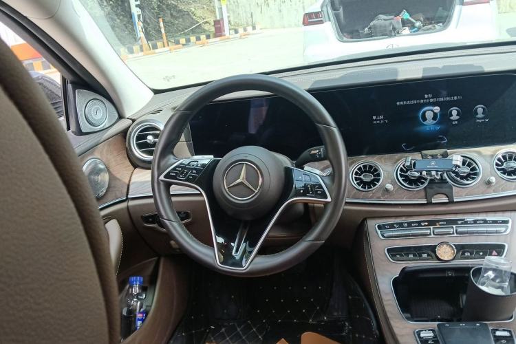 Used Mercedes-Benz E-Class 2022 Updated E 300 L Stylish Edition Steering Wheel