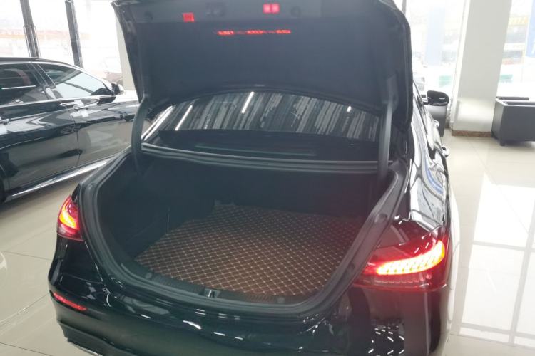 Used Mercedes-Benz E-Class 2022 Second Facelift E 300 L Sport Luxury Edition Trunk