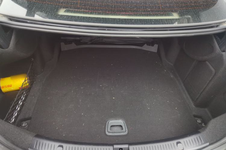 Used Mercedes-Benz E-Class 2022 E 260 L Trunk
