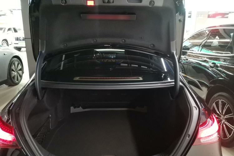 Used Mercedes-Benz E-Class 2022 E 260 L 4MATIC Trunk