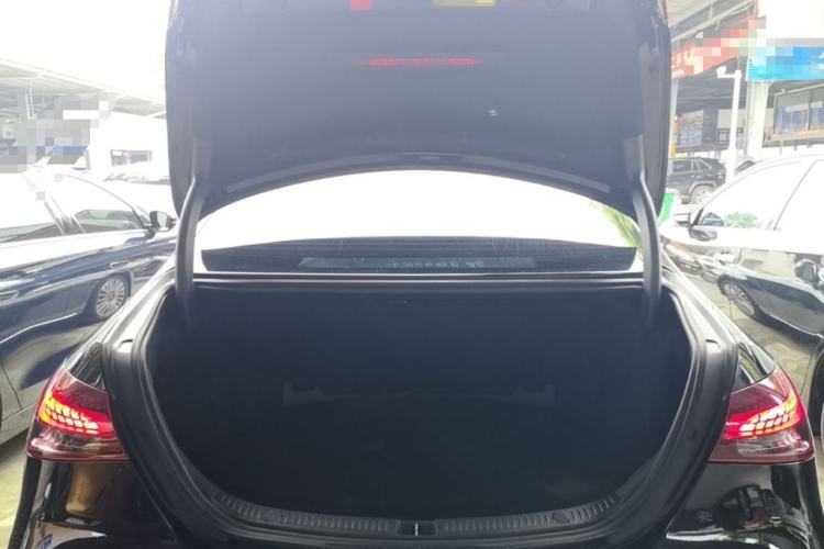 Used Mercedes-Benz E-Class 2022 E 300 L Stylish Model Trunk
