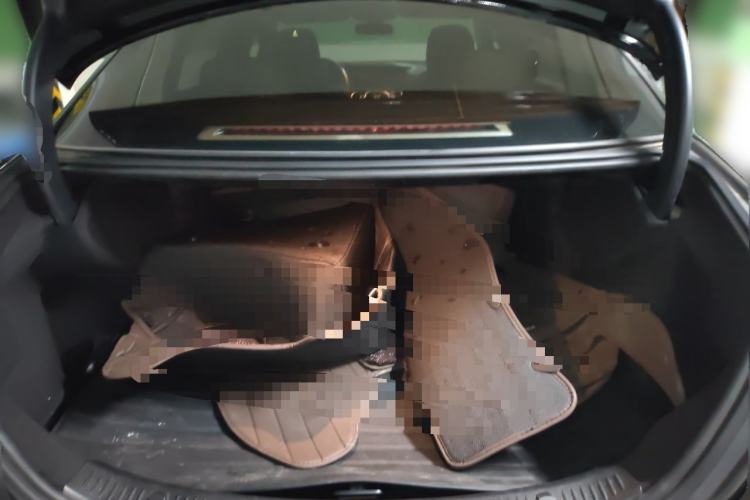 Used Mercedes-Benz E-Class 2022 Updated E 300 L Stylish Edition Trunk