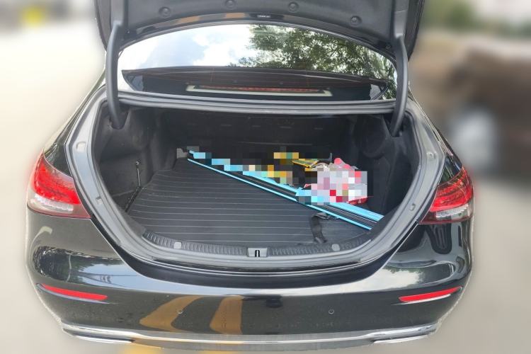 Used Mercedes-Benz E-Class 2022 E 260 L Trunk